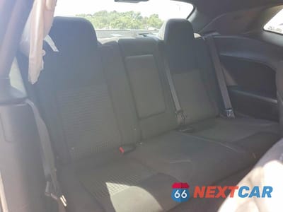 Zdjęcie 10 z 13 samochodu: 2019 DODGE CHALLENGER SXT VIN:2C3CDZAG3KH525302 - miniatura
