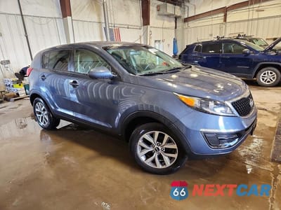 Czwarte zdjęcie samochodu z boku: 2016 KIA SPORTAGE LX VIN:KNDPB3AC4G7869298 - miniatura
