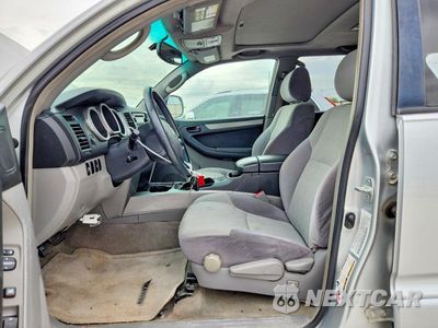 Zdjęcie 7 z 13 samochodu: 2005 TOYOTA 4RUNNER SR5 VIN:JTEZU14R950054362 - miniatura
