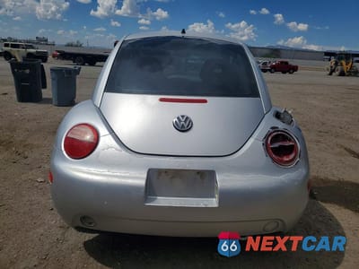 Zdjęcie 6 z 12 samochodu: 2000 VOLKSWAGEN NEW BEETLE GLS VIN:3VWCA21C2YM459969 - miniatura