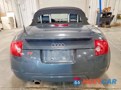 Zdjęcie 6 z 12 samochodu: 2004 AUDI TT VIN:TRUTC28N741005945 - miniatura