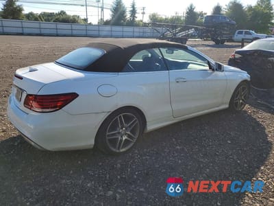 Trzecie zdjęcie samochodu z tyłu: 2016 MERCEDES-BENZ E 400 VIN:WDDKK6FFXGF332316 - miniatura