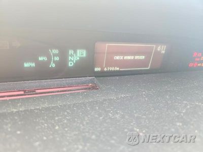 Zdjęcie 9 z 13 samochodu: 2010 TOYOTA PRIUS II VIN:JTDKN3DU1A0227367 - miniatura