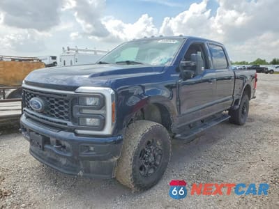 2024 FORD F250 SUPER DUTY 1FT8W2BN4RED01182 - główne zdjęcie licytacji z USA - miniatura