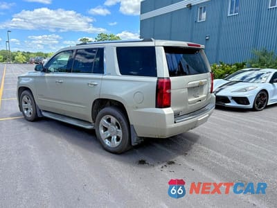 Trzecie zdjęcie samochodu z tyłu: 2015 CHEVROLET TAHOE K1500 LTZ VIN:1GNSKCKC8FR211258 - miniatura