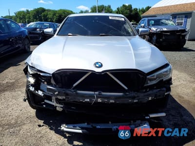 Piąte zdjęcie samochodu w środku: 2019 BMW 330XI VIN:WBA5R7C59KAJ83906 - miniatura