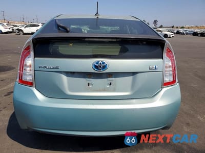 Zdjęcie 6 z 12 samochodu: 2015 TOYOTA PRIUS VIN:JTDKN3DU1F1928296 - miniatura