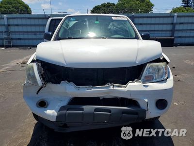Piąte zdjęcie samochodu w środku: 2019 NISSAN FRONTIER SV VIN:1N6AD0ER3KN879724 - miniatura