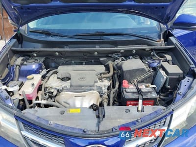 Zdjęcie 12 z 13 samochodu: 2015 TOYOTA RAV4 XLE VIN:2T3RFREV9FW348317 - miniatura