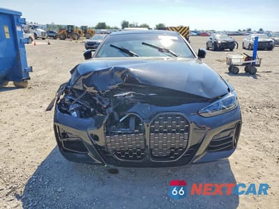 Piąte zdjęcie samochodu w środku: 2021 BMW M440XI VIN:WBA13AR03MCF67022 - miniatura