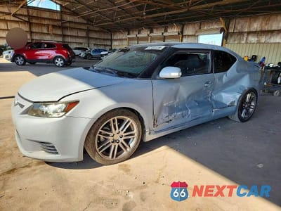 2011 TOYOTA SCION JTKJF5C74B3017001 - główne zdjęcie licytacji z USA - miniatura