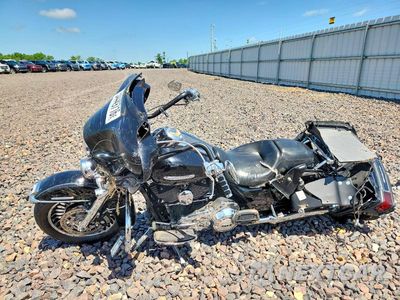 Trzecie zdjęcie samochodu z tyłu: 2011 HARLEY-DAVIDSON FLHTK VIN:1HD1KEM13BB620622 - miniatura