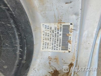 Zdjęcie 12 z 12 samochodu: 2002 HONDA CIVIC SI VIN:SHHEP33522U300717 - miniatura