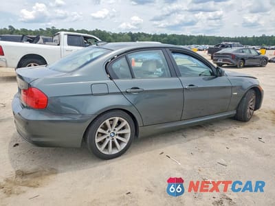 Trzecie zdjęcie samochodu z tyłu: 2011 BMW 328 I VIN:WBAPH7C58BE680465 - miniatura