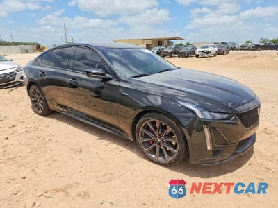 Czwarte zdjęcie samochodu z boku: 2022 CADILLAC CT5-V VIN:1G6DR5RW8N0113068 - miniatura
