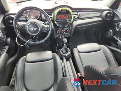 Zdjęcie 8 z 12 samochodu: 2016 MINI COOPER S VIN:WMWXU3C53G2D28667 - miniatura