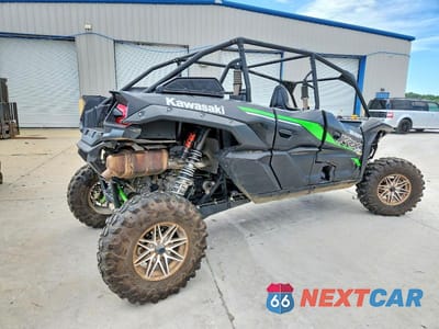 Czwarte zdjęcie samochodu z boku: 2024 KAWASAKI TERYX UTILITY VEHICLE VIN:JKARTCA15RB502571 - miniatura
