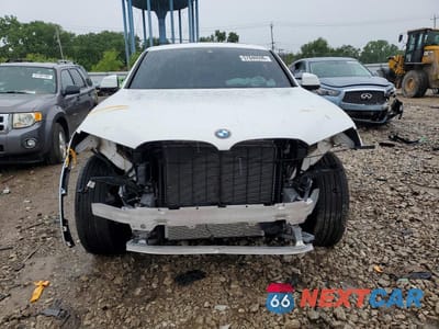 Piąte zdjęcie samochodu w środku: 2025 BMW X4 XDRIVE30I VIN:5UX33DT04S9X69248 - miniatura