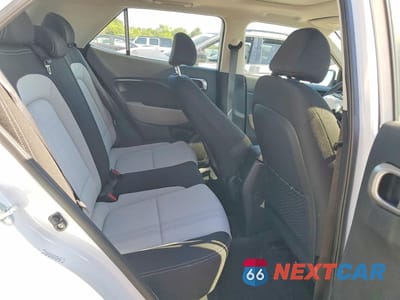 Zdjęcie 10 z 12 samochodu: 2024 HYUNDAI VENUE SEL VIN:KMHRC8A36RU336341 - miniatura