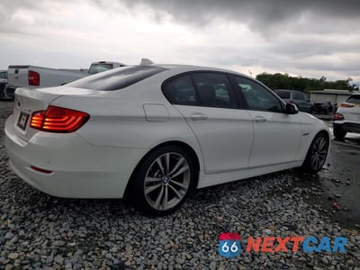 Trzecie zdjęcie samochodu z tyłu: 2016 BMW 528 I VIN:WBA5A5C54GG354495 - miniatura