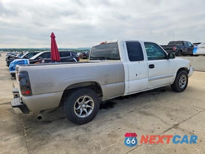 Trzecie zdjęcie samochodu z tyłu: 2003 GMC NEW SIERRA C1500 VIN:2GTEC19T331104653 - miniatura