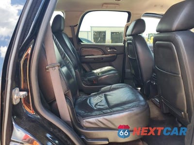 Zdjęcie 11 z 13 samochodu: 2012 CADILLAC ESCALADE VIN:1GYS4AEF0CR203075 - miniatura
