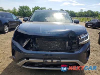 Piąte zdjęcie samochodu w środku: 2021 VOLKSWAGEN ATLAS SE VIN:1V2KR2CAXMC607220 - miniatura