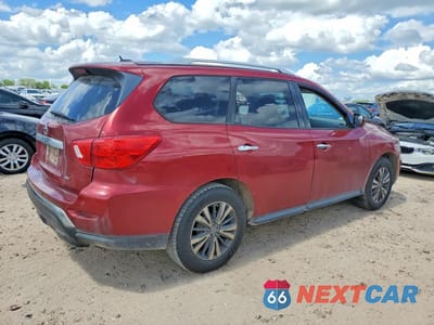 Trzecie zdjęcie samochodu z tyłu: 2017 NISSAN PATHFINDER SV VIN:5N1DR2MN9HC662805 - miniatura