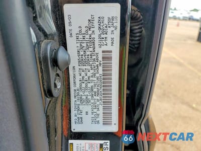 Zdjęcie 12 z 12 samochodu: 2004 LEXUS GX 470 VIN:JTJBT20X740026543 - miniatura