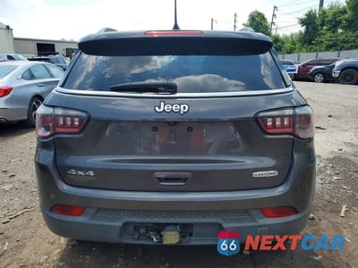 Zdjęcie 6 z 13 samochodu: 2018 JEEP COMPASS LATITUDE VIN:3C4NJDBB4JT103872 - miniatura