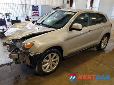 2013 MITSUBISHI OUTLANDER SPORT ES 4A4AR3AU3DE020323 - główne zdjęcie licytacji z USA - miniatura