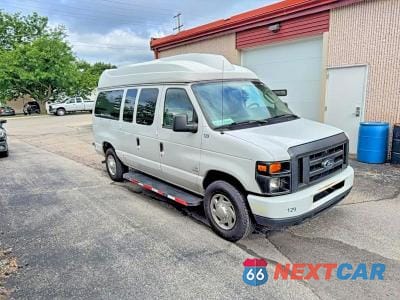 2014 FORD ECONOLINE E250 VAN 1FTNE2EW0EDB18825 - główne zdjęcie licytacji z USA - miniatura