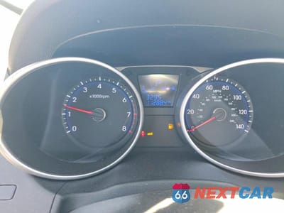 Zdjęcie 9 z 13 samochodu: 2014 HYUNDAI TUCSON SE VIN:KM8JUCAG5EU859425 - miniatura
