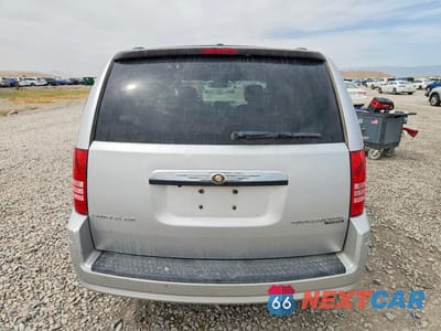 Zdjęcie 6 z 13 samochodu: 2010 CHRYSLER TOWN & COUNTRY TOURING VIN:2A4RR5D12AR432152 - miniatura