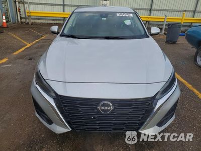 Piąte zdjęcie samochodu w środku: 2023 NISSAN ALTIMA S VIN:1N4BL4BV8PN323800 - miniatura