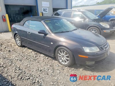 Czwarte zdjęcie samochodu z boku: 2004 SAAB 9-3 ARC VIN:YS3FD79Y746020211 - miniatura