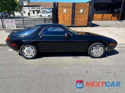 Zdjęcie 12 z 14 samochodu: 1987 PORSCHE 928 S-4 VIN:WP0JB0921HS861805 - miniatura