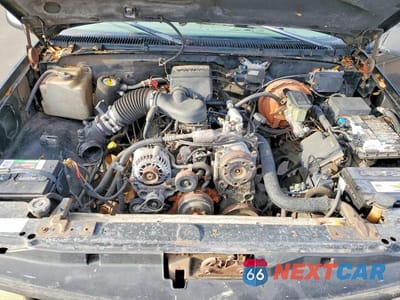 Zdjęcie 12 z 13 samochodu: 1998 CHEVROLET TAHOE K1500 VIN:3GNEK18R0WG124791 - miniatura