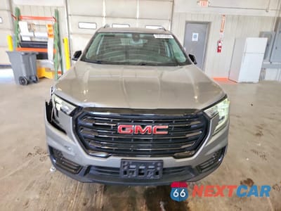 Piąte zdjęcie samochodu w środku: 2024 GMC TERRAIN SLE VIN:3GKALMEG3RL331264 - miniatura