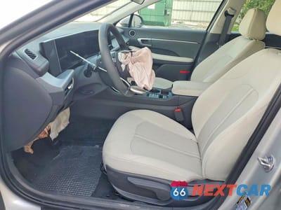 Zdjęcie 7 z 13 samochodu: 2025 HYUNDAI SONATA SE VIN:KMHL24JA9SA440054 - miniatura