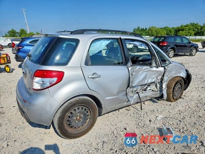 Trzecie zdjęcie samochodu z tyłu: 2011 SUZUKI SX4 VIN:JS2YB5A39B6301651 - miniatura