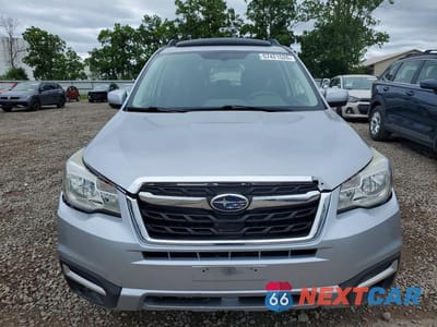 Piąte zdjęcie samochodu w środku: 2017 SUBARU FORESTER 2.5I PREMIUM VIN:JF2SJAEC2HH442713 - miniatura