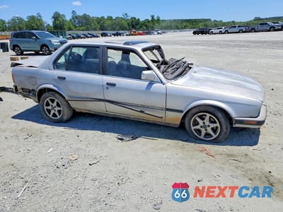 Czwarte zdjęcie samochodu z boku: 1990 BMW 325 I AUTOMATIC VIN:WBAAD2310LED27790 - miniatura