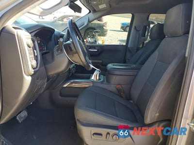 Zdjęcie 7 z 12 samochodu: 2021 CHEVROLET SILVERADO C1500 CLASSIC HD VIN:3GCUYEET3MG392631 - miniatura