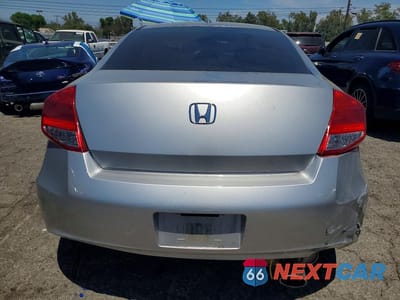 Zdjęcie 6 z 12 samochodu: 2011 HONDA ACCORD EXL VIN:1HGCS1B82BA009054 - miniatura