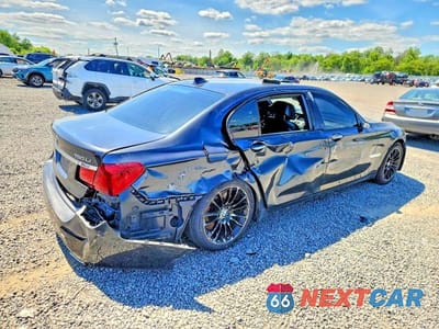 Trzecie zdjęcie samochodu z tyłu: 2013 BMW 750 LXI VIN:WBAYF8C57DDE59077 - miniatura