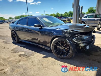 Czwarte zdjęcie samochodu z boku: 2018 DODGE CHARGER SRT HELLCAT VIN:2C3CDXL92JH113101 - miniatura