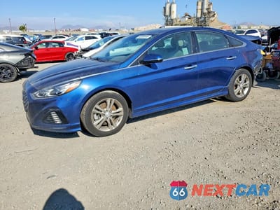 2019 HYUNDAI SONATA LIMITED 5NPE34AF4KH815153 - główne zdjęcie licytacji z USA - miniatura