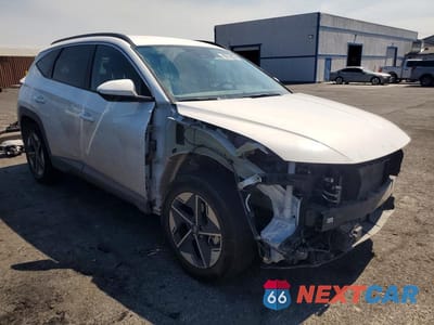 Czwarte zdjęcie samochodu z boku: 2026 HYUNDAI TUCSON SEL VIN:5NMJB3DE0TH664499 - miniatura