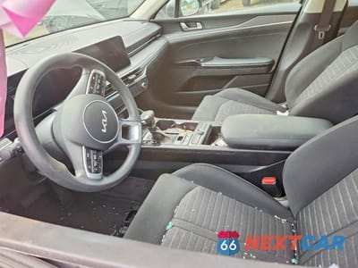 Zdjęcie 7 z 12 samochodu: 2025 KIA K5 LXS VIN:KNAG24J72S5358215 - miniatura